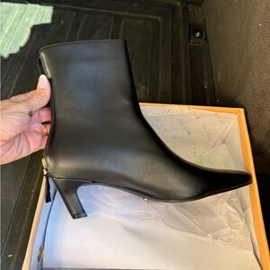 NWT Bilini Xinia Booties